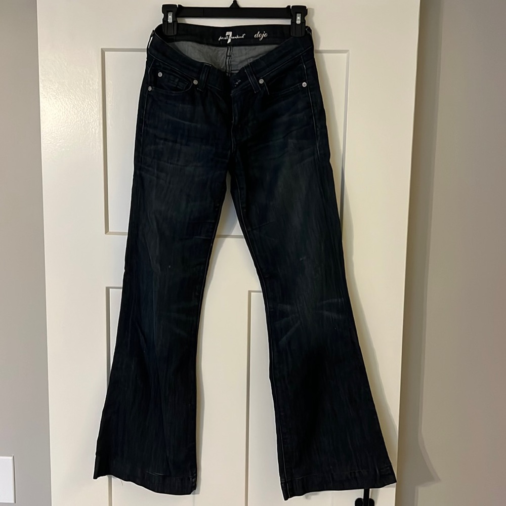 7 for all mankind dark dojo flare jeans. So hip!